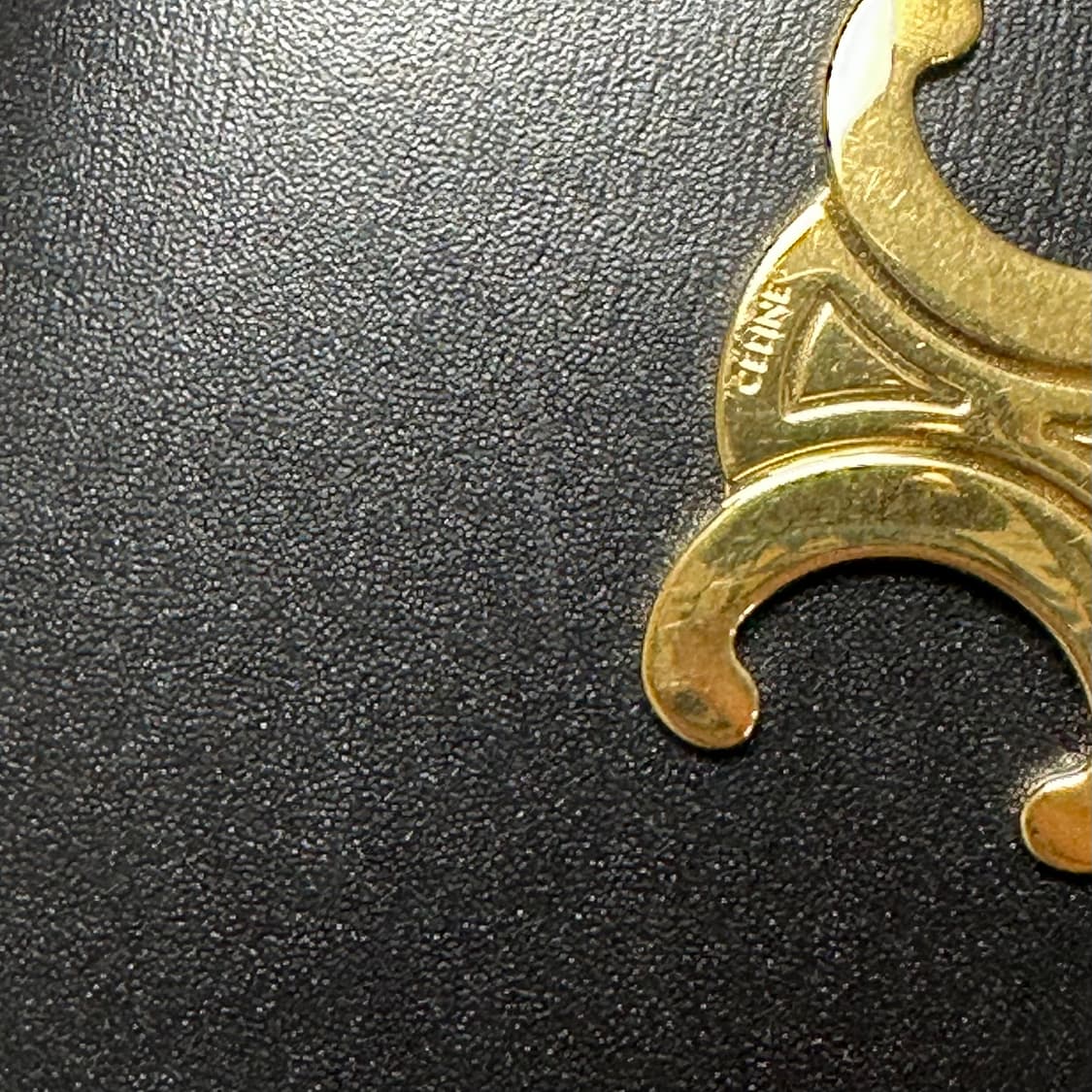 셀린느 트리옹프 컴팩트 지갑 블랙 (단종) 상품이미지7