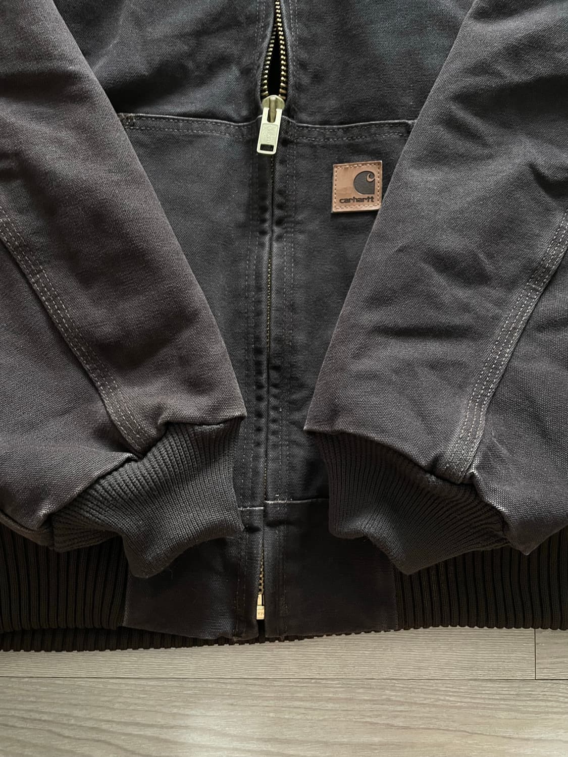 칼하트 j130 DKB 다크 브라운 액티브 자켓 샌드스톤 상품이미지5