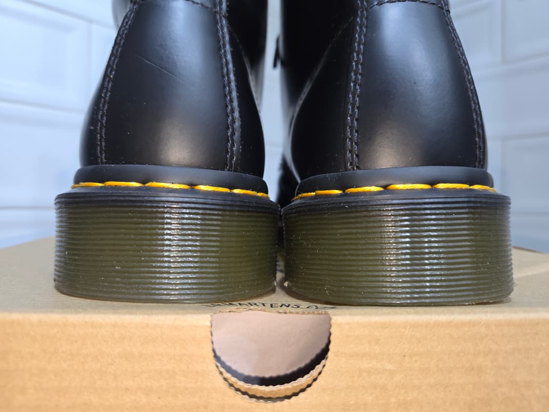 닥터마틴 1460스무스 270mm  판매합니다. 상품이미지5