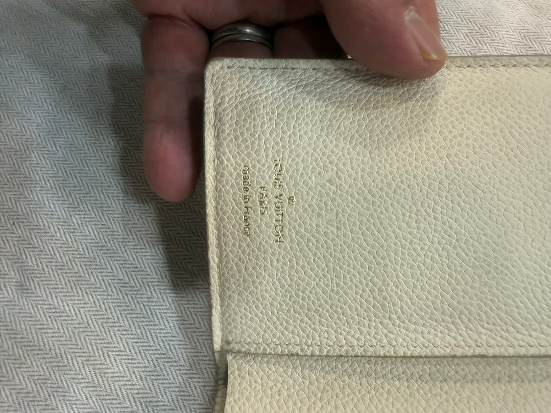 정품 루이비통 앙프렝뜨 빅토린 월릿 반지갑 팝니다 상품이미지7