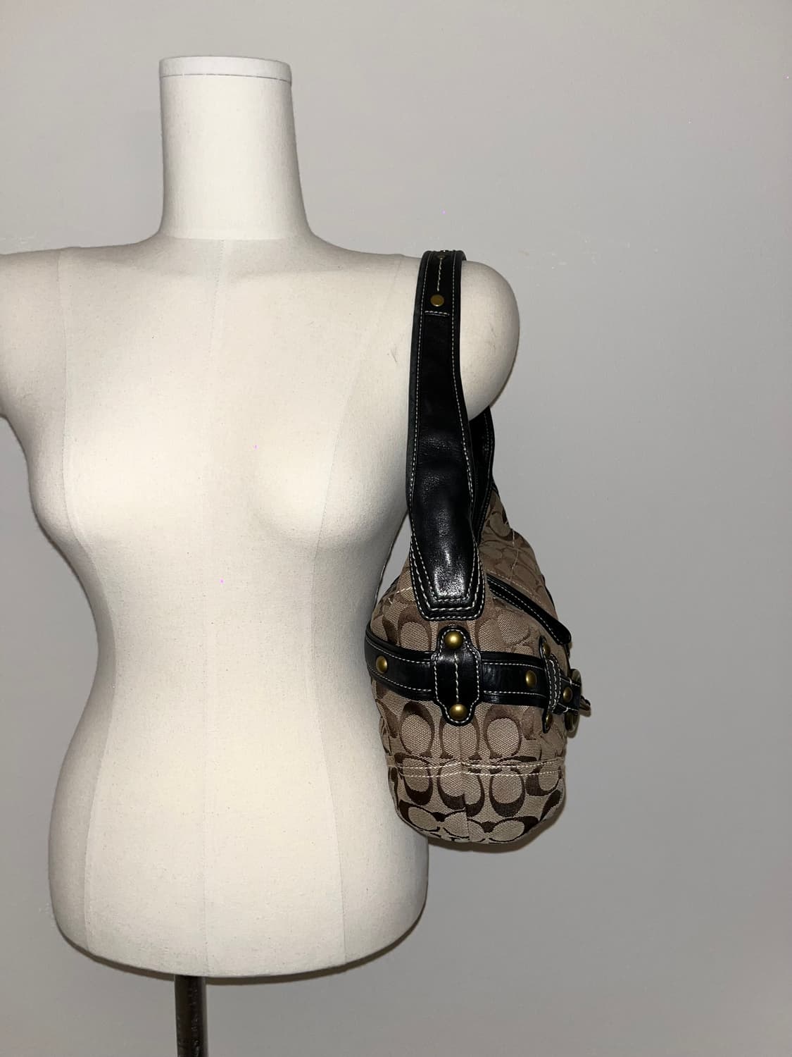 Coach Basic Shoulder bag 상품이미지4