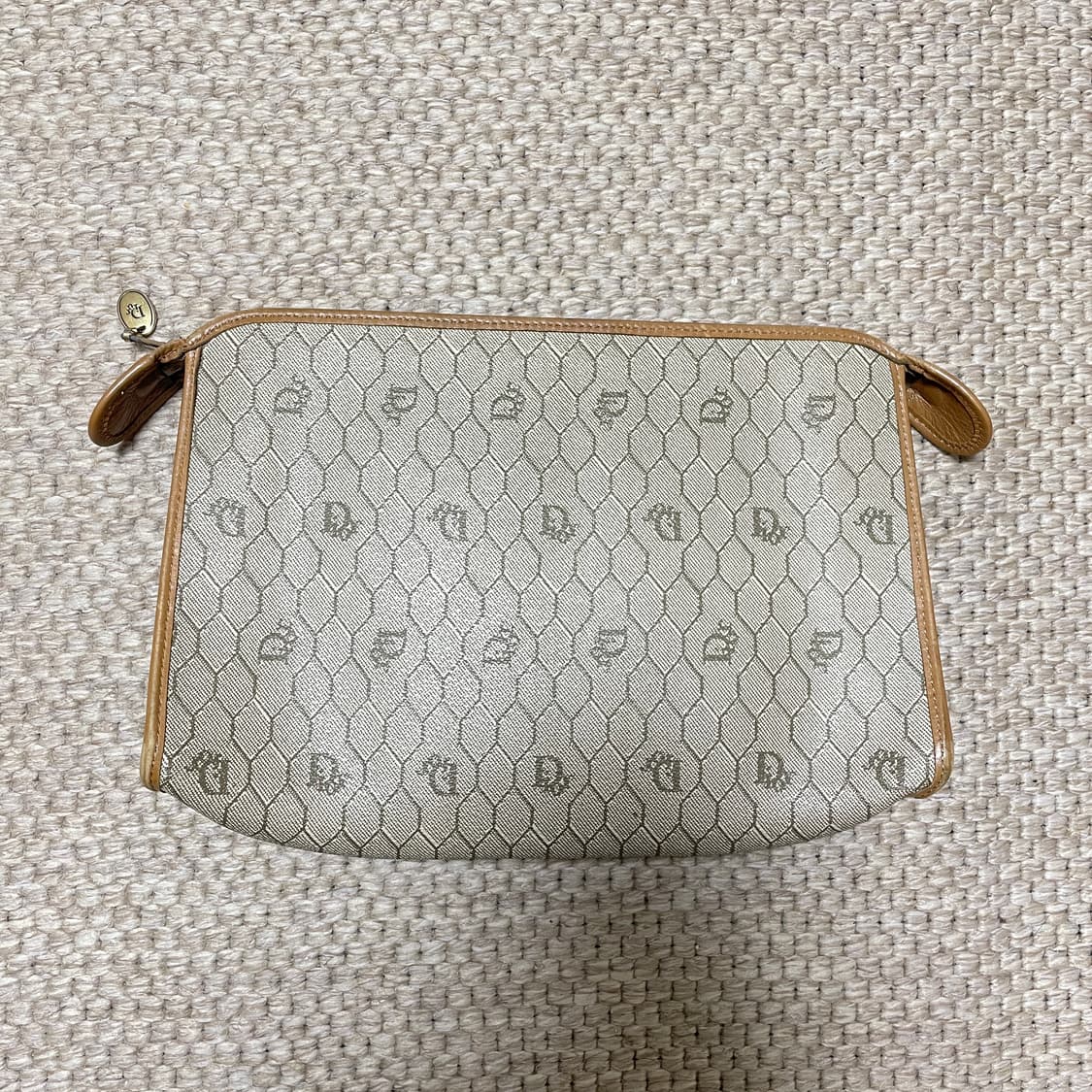 디올 허니콤 클러치 세컨드백 상품이미지2