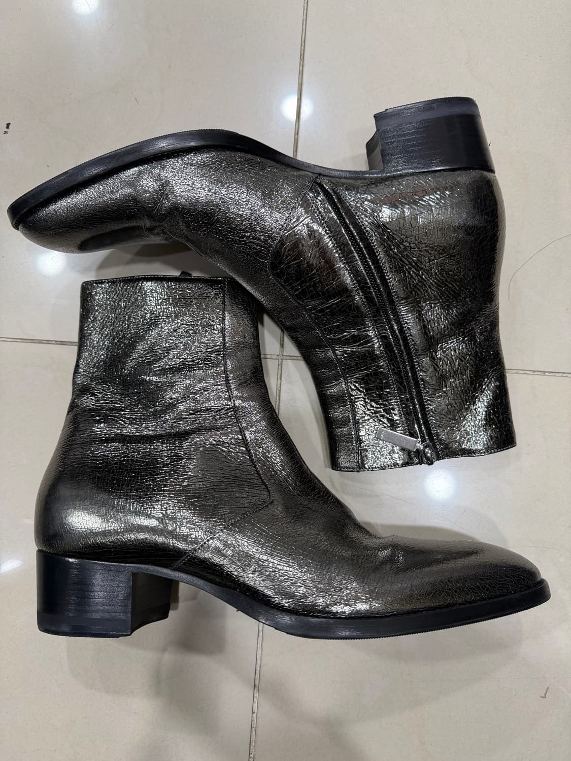 생로랑 매탈릭 앵클부츠 (42)사이즈 상품이미지3