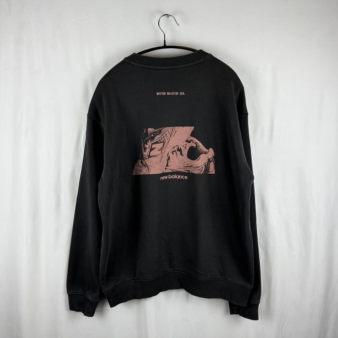  (무료배송)95) 뉴발란스 백 프린팅 맨투맨 차콜 상품이미지6