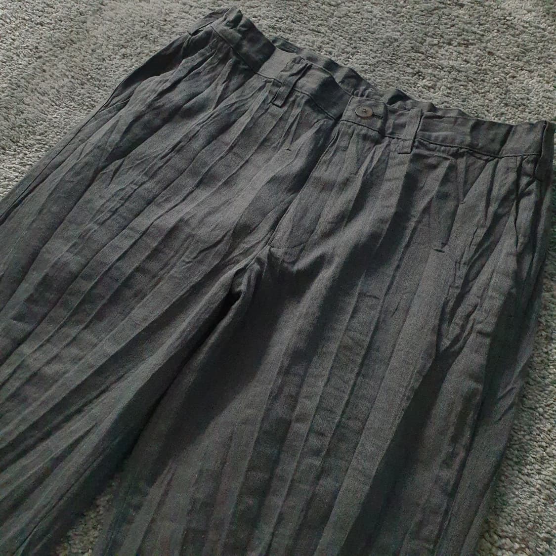ISSEY MIYAKE MEN 플리츠 팬츠 상품이미지3