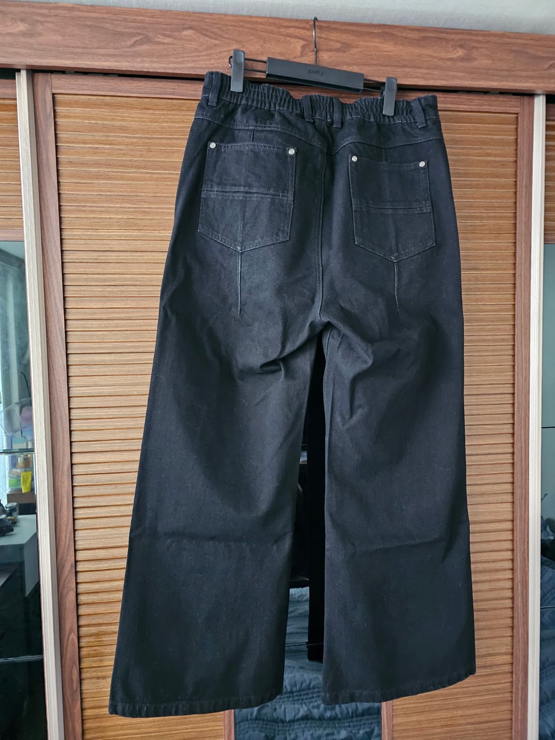 송지오옴므 플레어컷 라이트 데님 블랙 82 상품이미지2