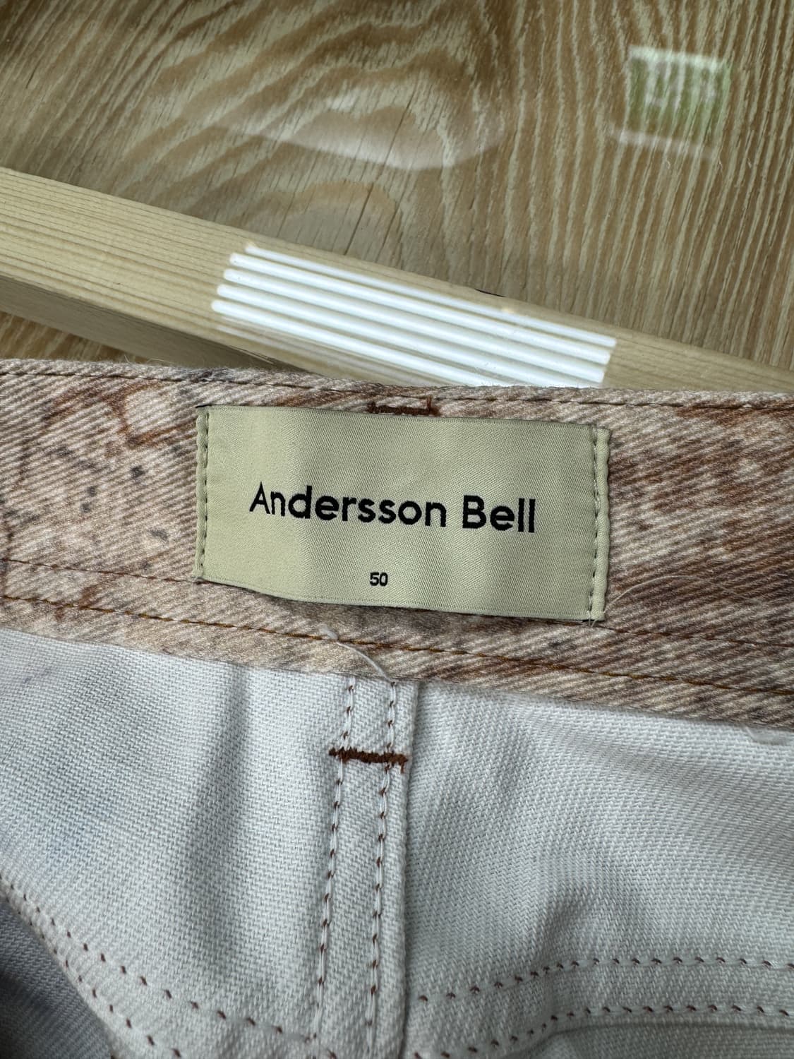 앤더슨벨 타우니 베이지 프린티드 데님 팬츠 상품이미지6