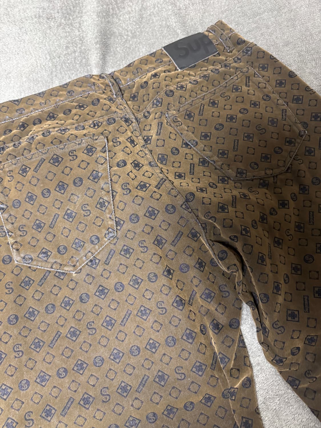 슈프림 플록 루즈핏 34 상품이미지1