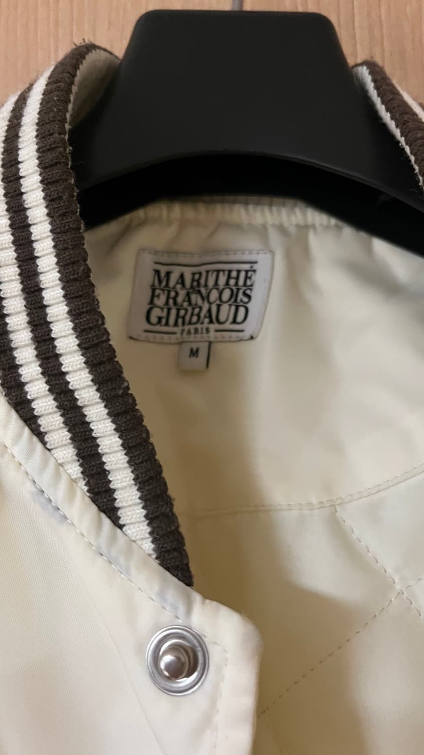 마리떼 GLOSSY BASEBALL JACKET ivory (Msize) 상품이미지4
