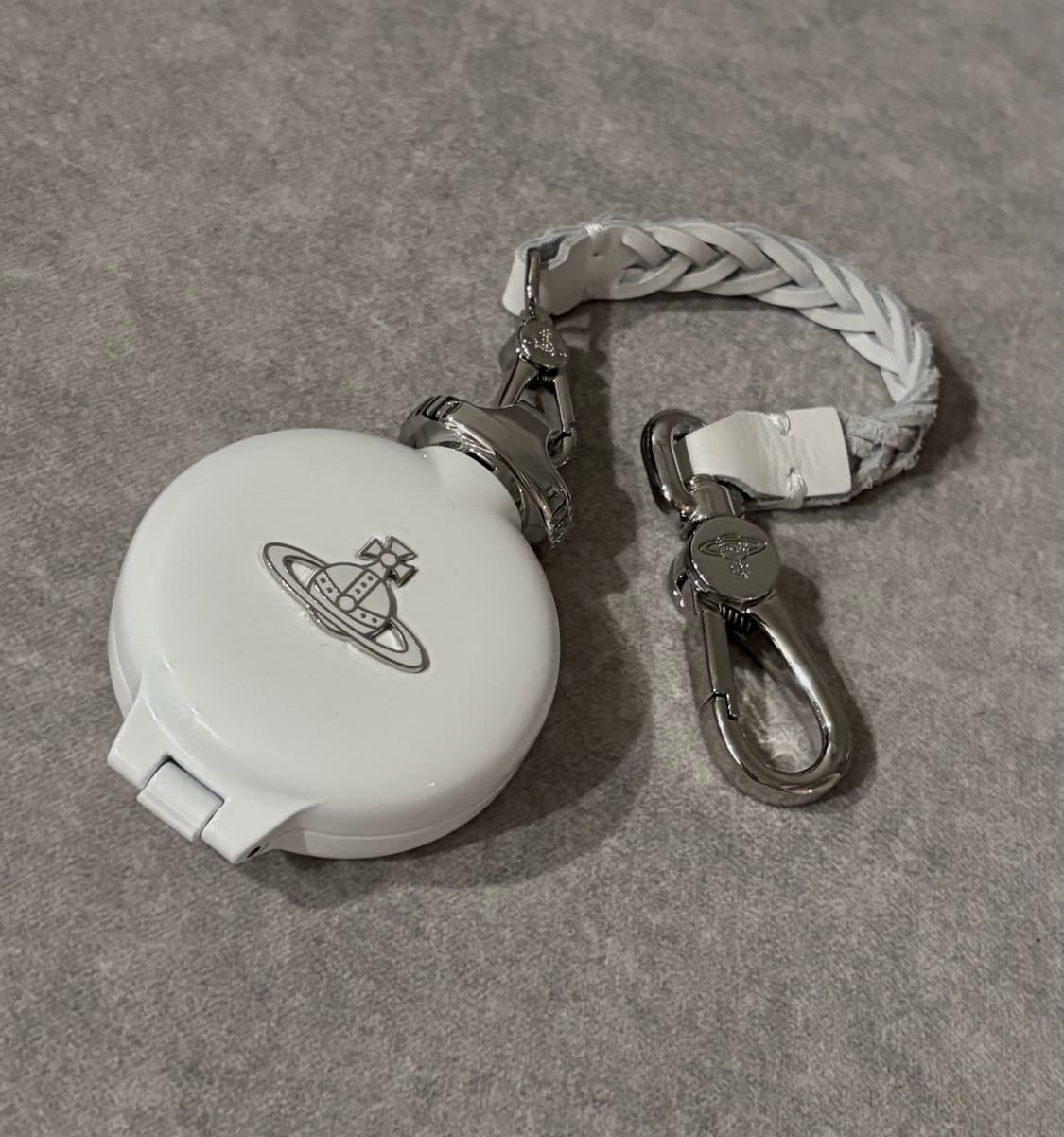 vivienne westwood 일본 비비안웨스트우드 공식 휴대용 재떨이 상품이미지2