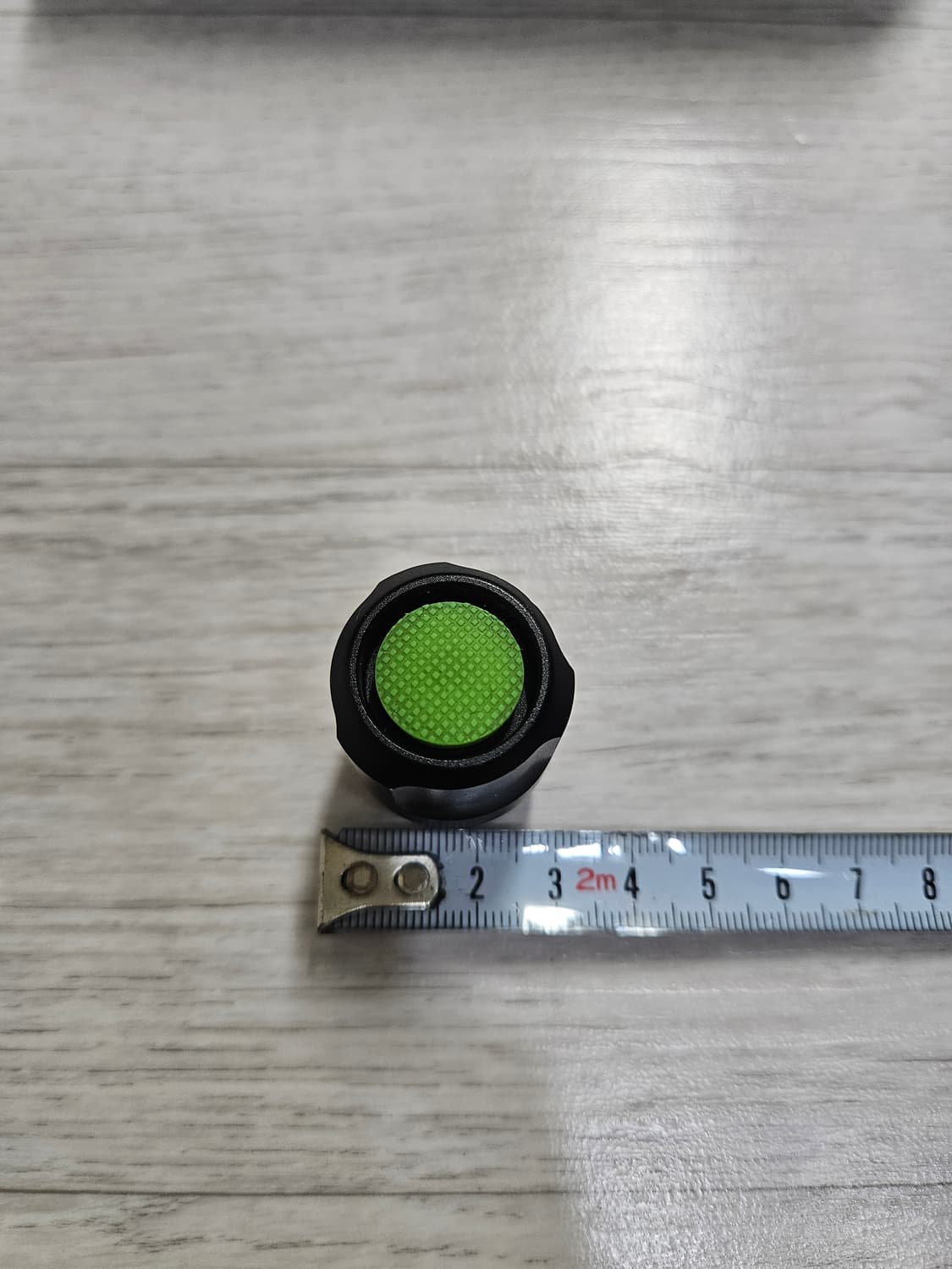 스위스밀리터리 후레쉬 900루멘 상품이미지9