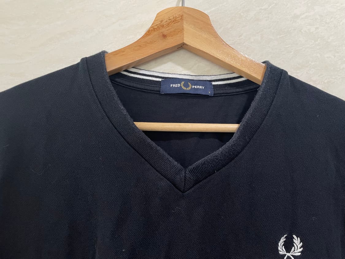 프레드페리 / V넥 반팔 티셔츠, 남성 티셔츠 / L(100) 상품이미지4