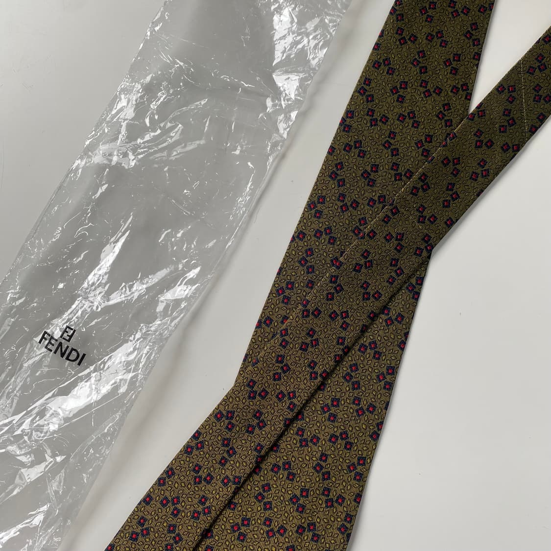 펜디 (FENDI) 명품 정품 넥타이 상품이미지4