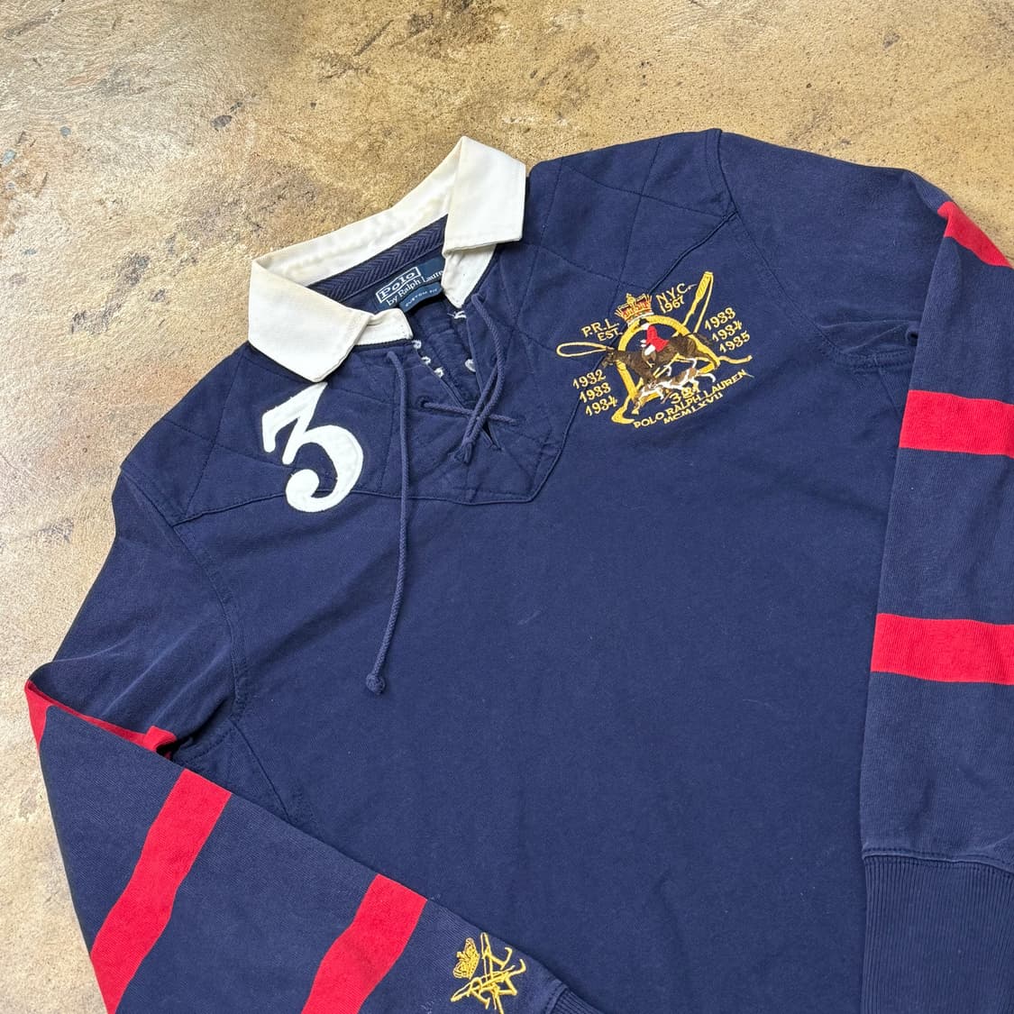 폴로 랄프로렌 네이비 레드 카라 긴팔 티셔츠 상품이미지1