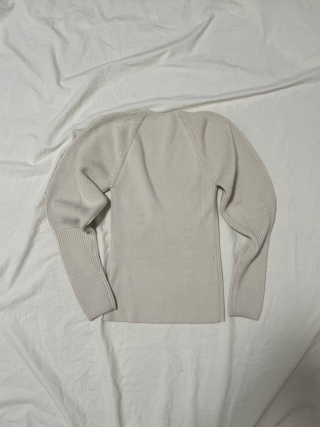 Cos 코스 퍼프 슬리브 니티드 탑 상품이미지2