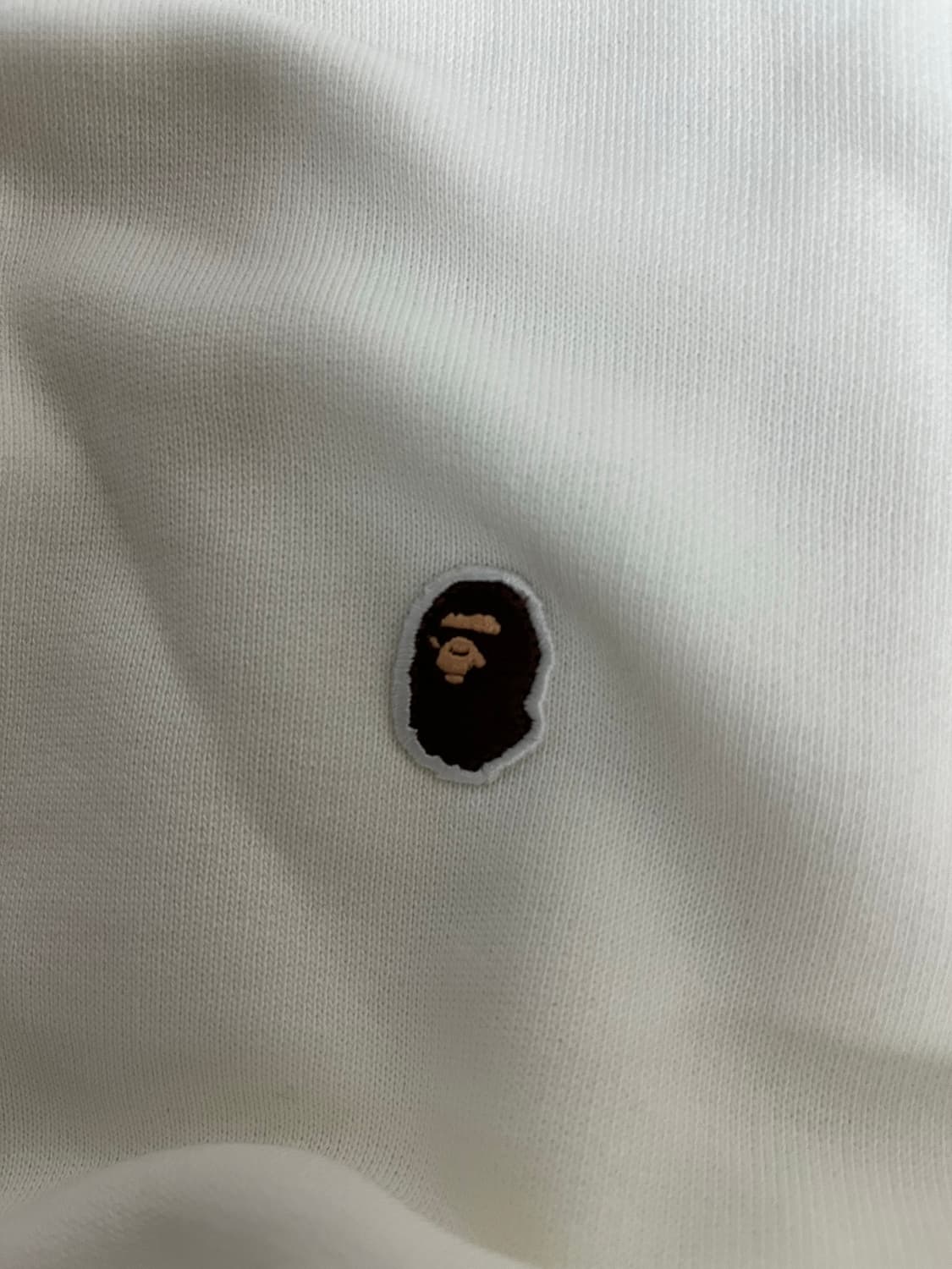 [새상품] 베이프 원포인트 맨투맨 상품이미지4