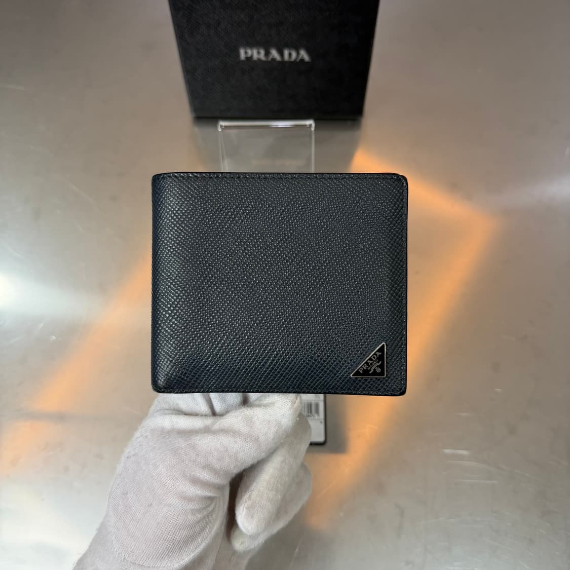 [리오브전포점] 프라다 사피아노 레더 반지갑 상품이미지2