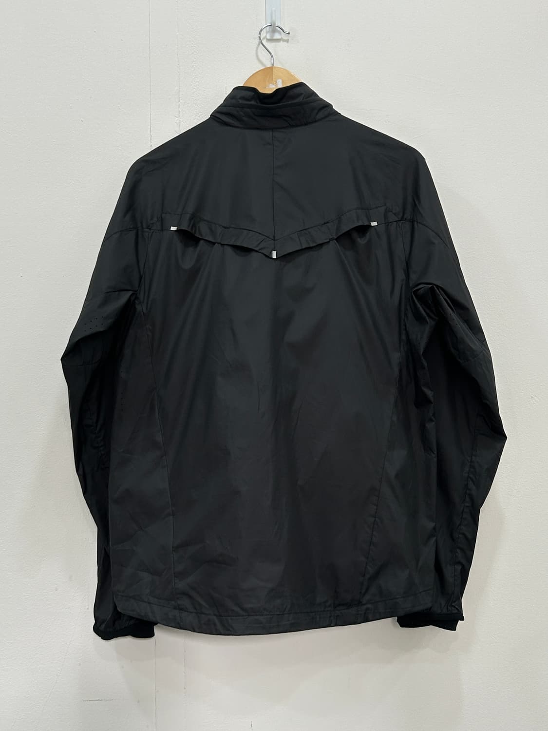 나이키 러닝 바람막이 자켓 M 블랙 상품이미지5