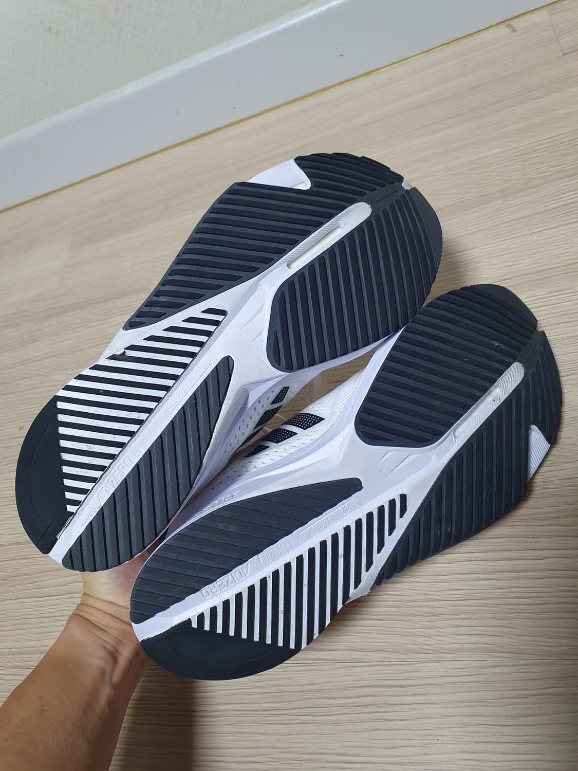 아디다스 아디제로 SL 화이트 런닝화 270 상품이미지7