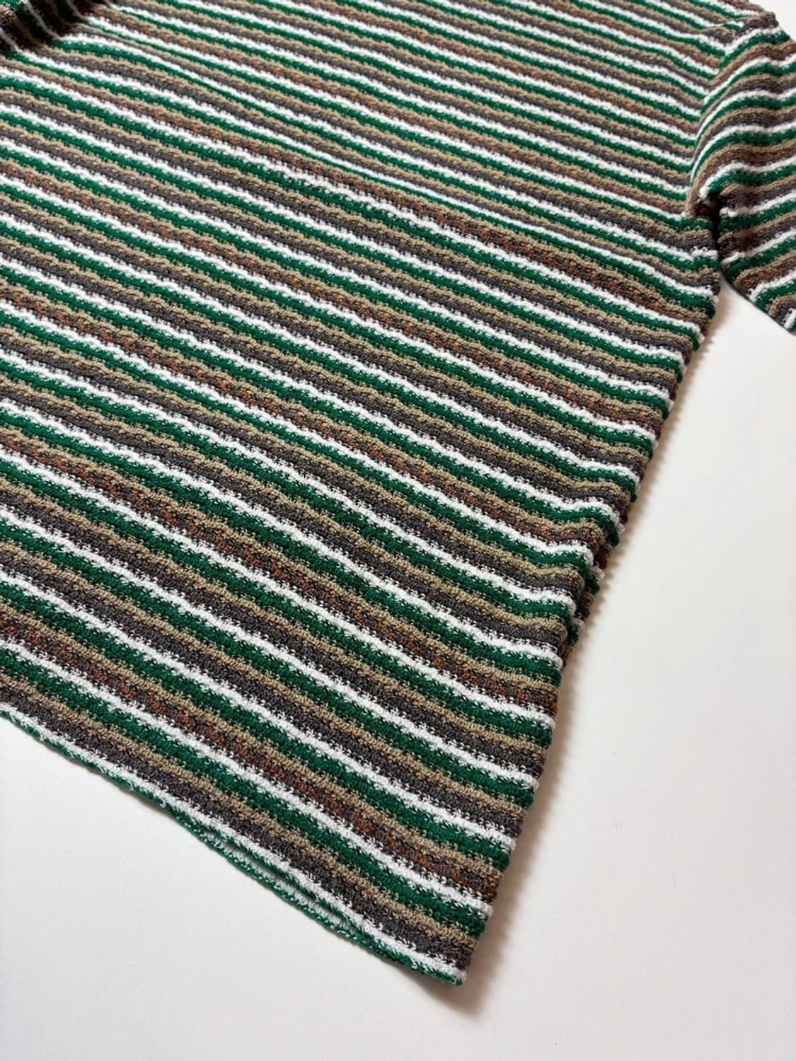 앤더슨벨 20ss 에스닉 스트라이프 숏 슬리브 니트 PN8577 상품이미지4