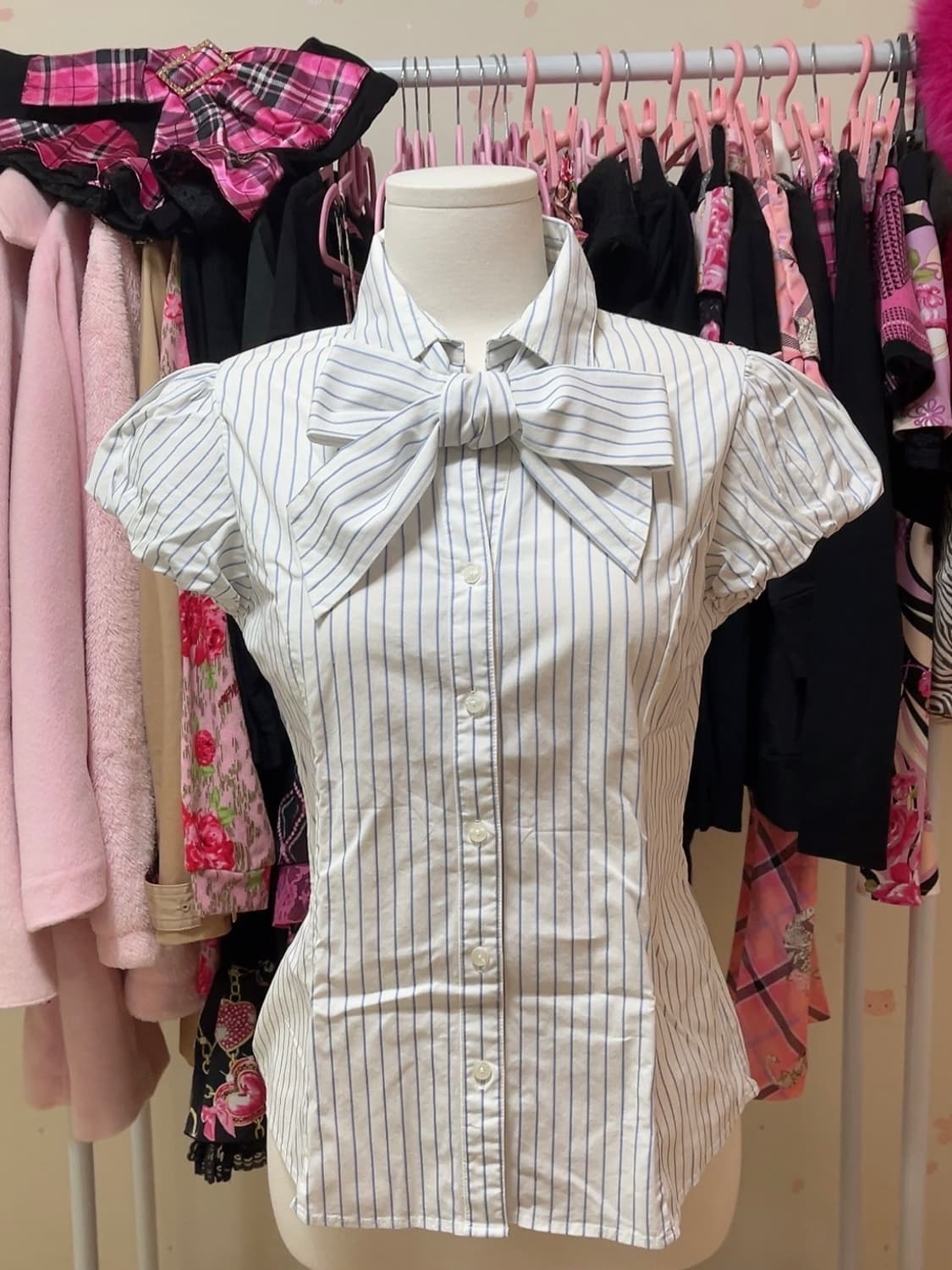 스트라이프 블라우스 셔츠 반팔 퍼프 리본 갸루 상품이미지1