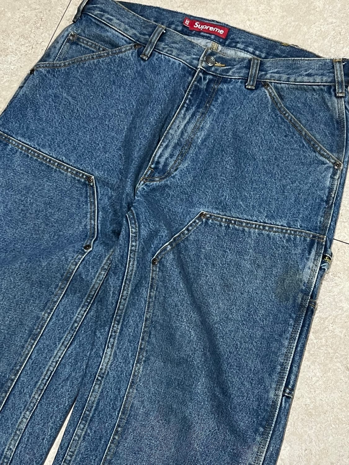 슈프림 더블 니 페인터 팬츠 워시드 인디고 상품이미지3