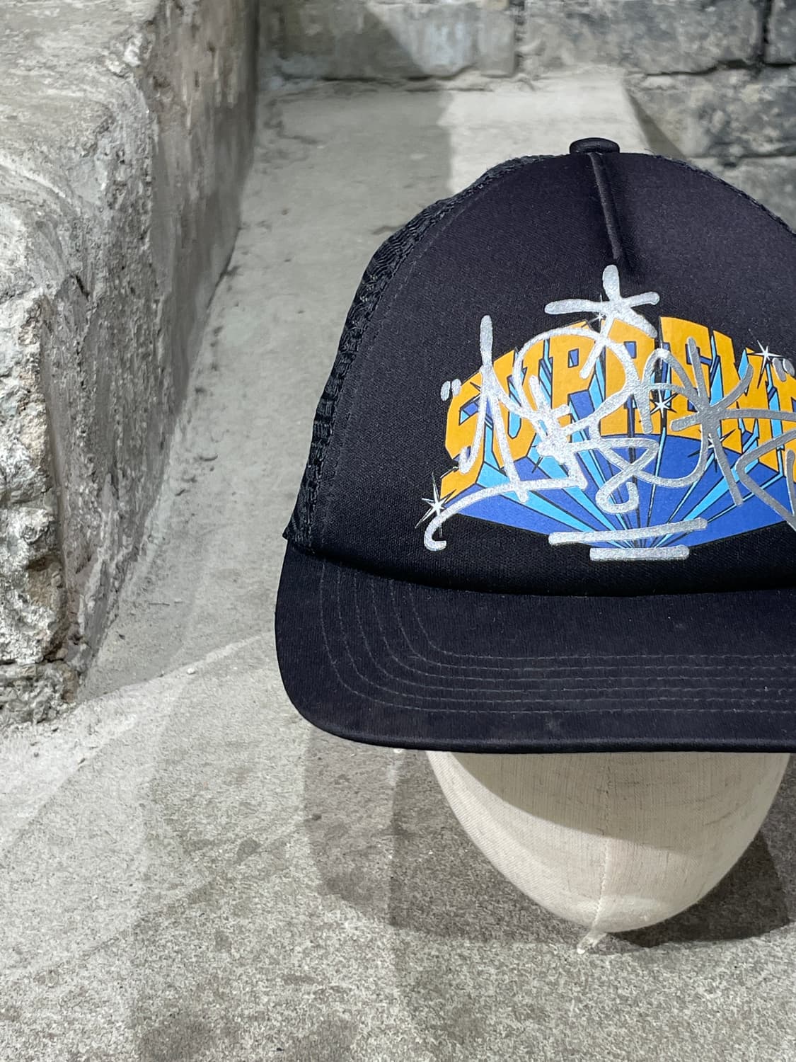 슈프림 x 이라크 아크 22F/W 블랙 5-패널 메쉬 캡 상품이미지6