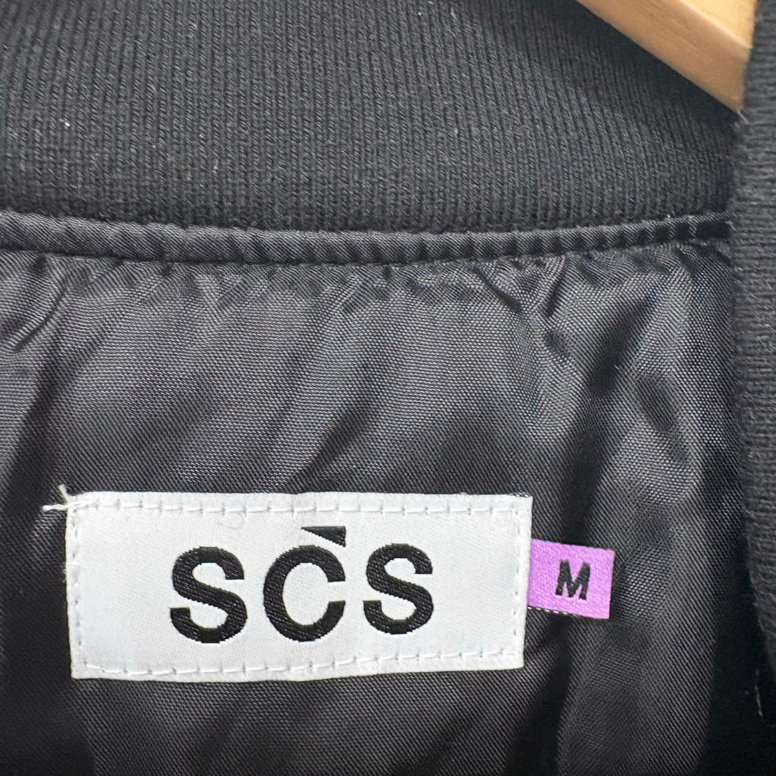 SCS 블랙 컬러 오버핏 MA-1 자켓 상품이미지3
