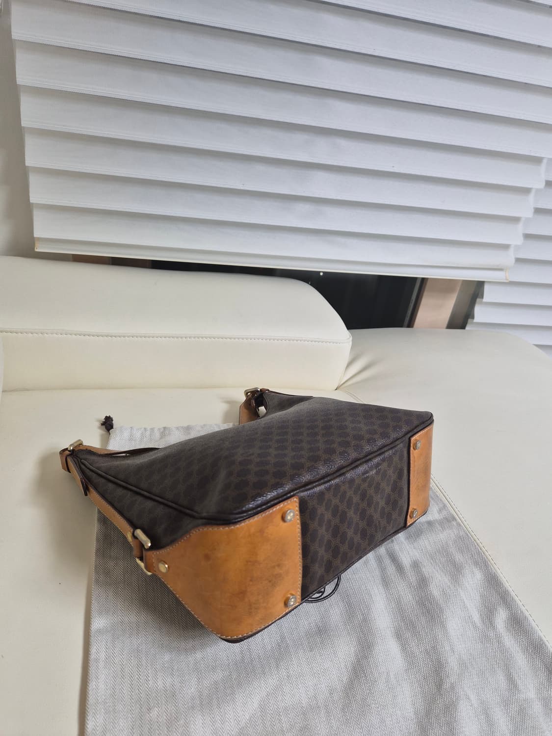 셀린느 정품 숄더백  상품이미지4