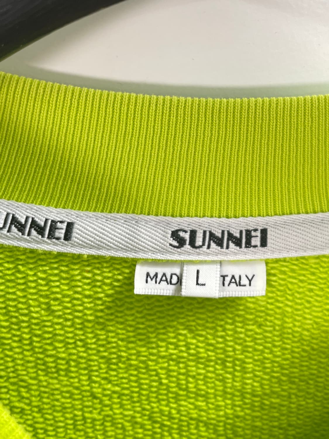 써네이 형광 로고 맨투맨 (on.524)   상품이미지5