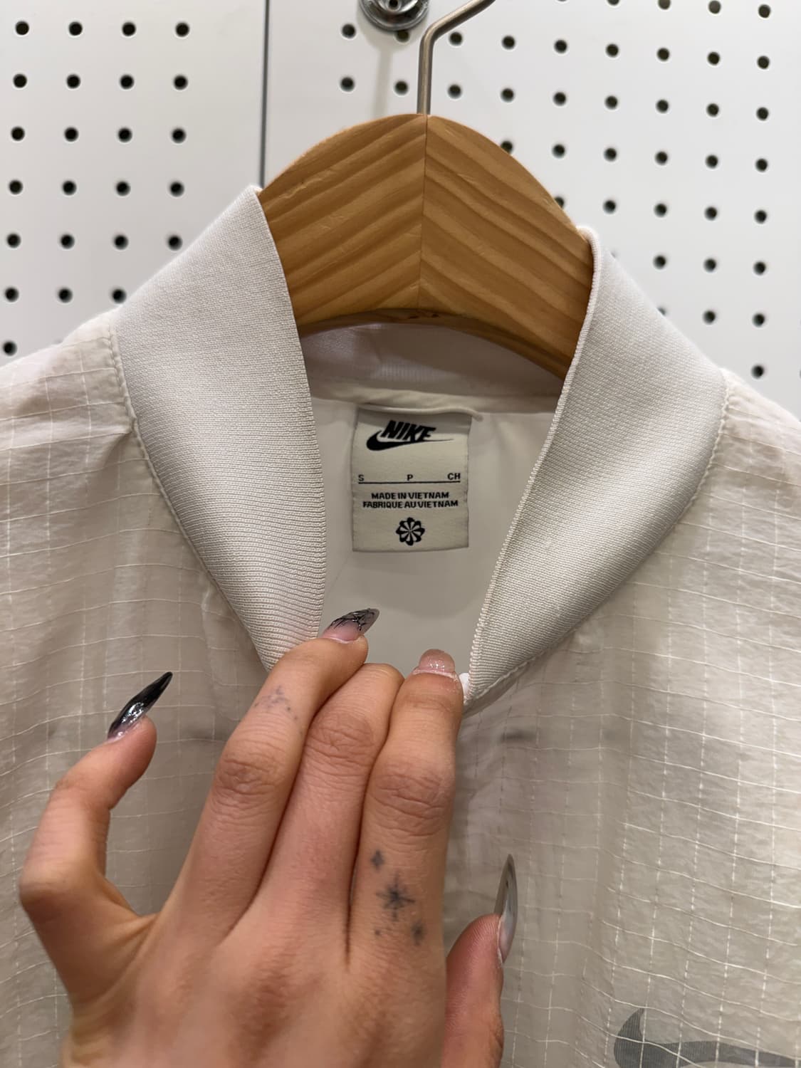 나이키 NSW 빅스우시 에센셜 우븐 봄버 자켓 U969 상품이미지5