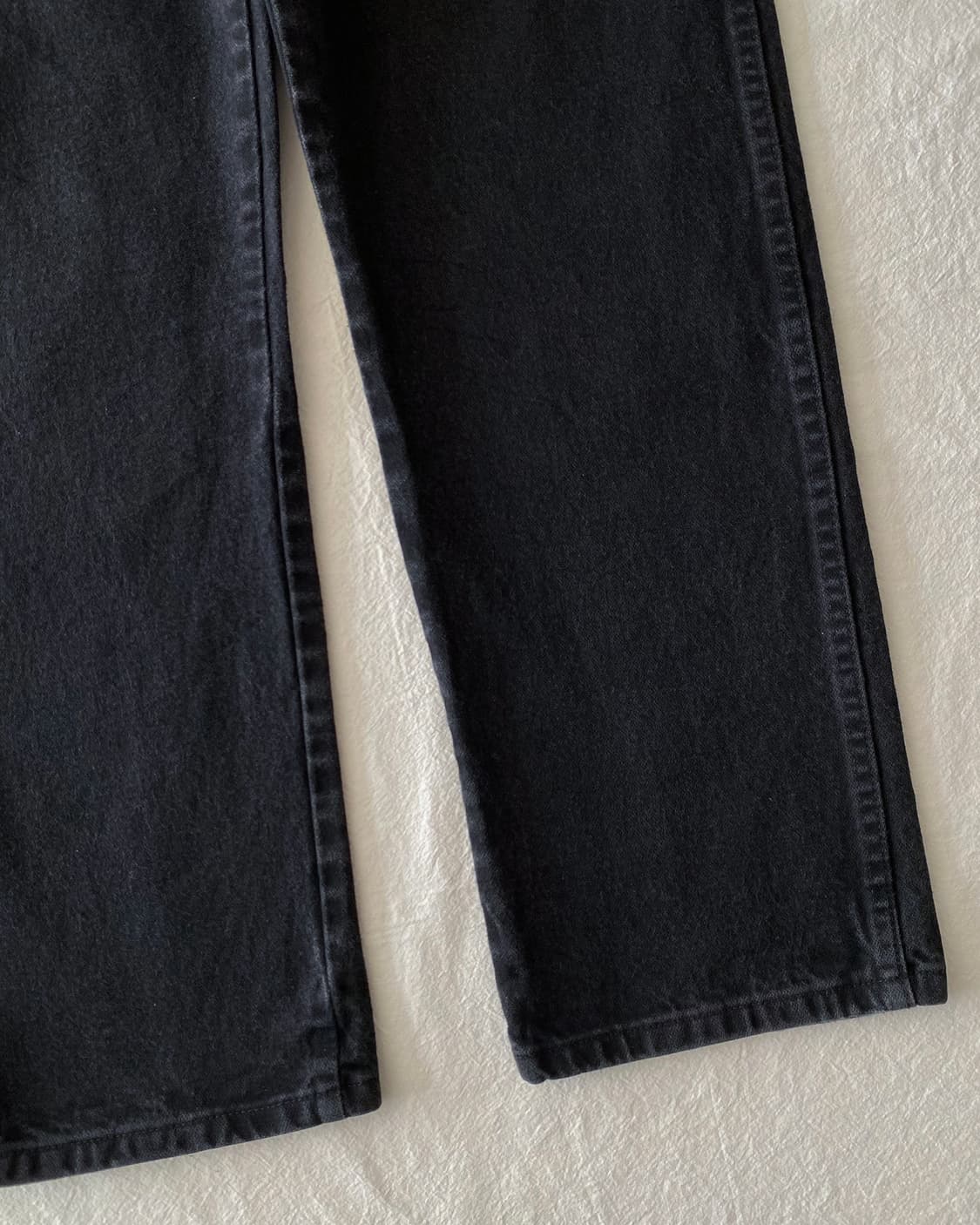 랭글러 블랙 데님 팬츠 상품이미지5