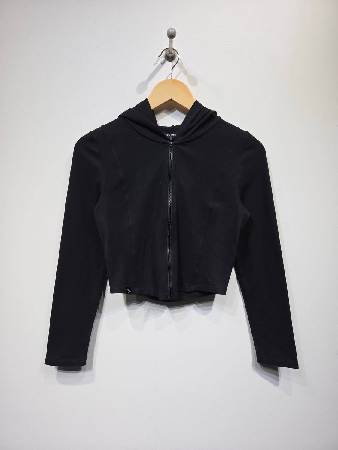 젝시믹스 에센셜 슬림핏 크롭 후드 집업 상품이미지2