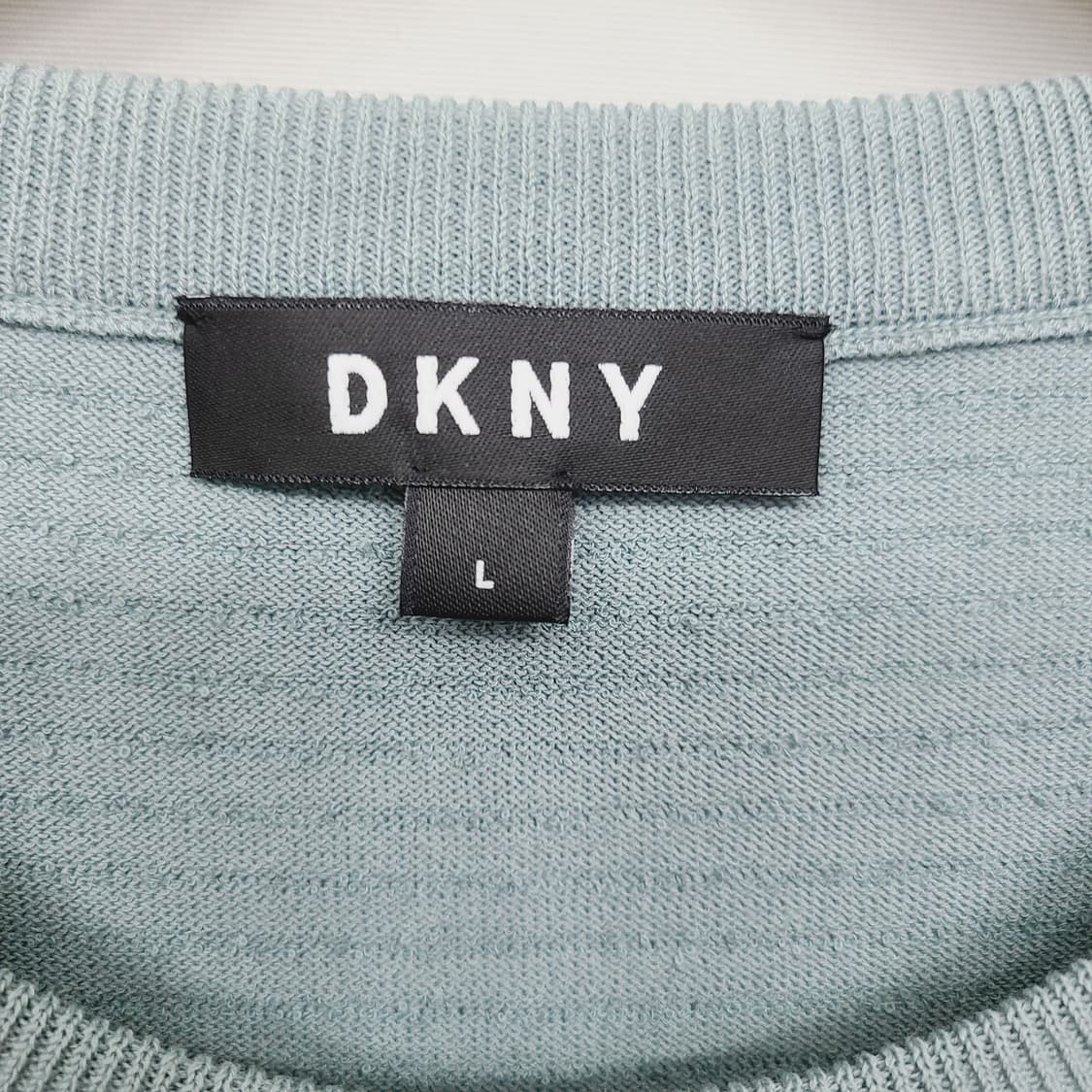 DKNY 한섬 정품 남성 텍스처 반팔 니트 (L) 상품이미지6