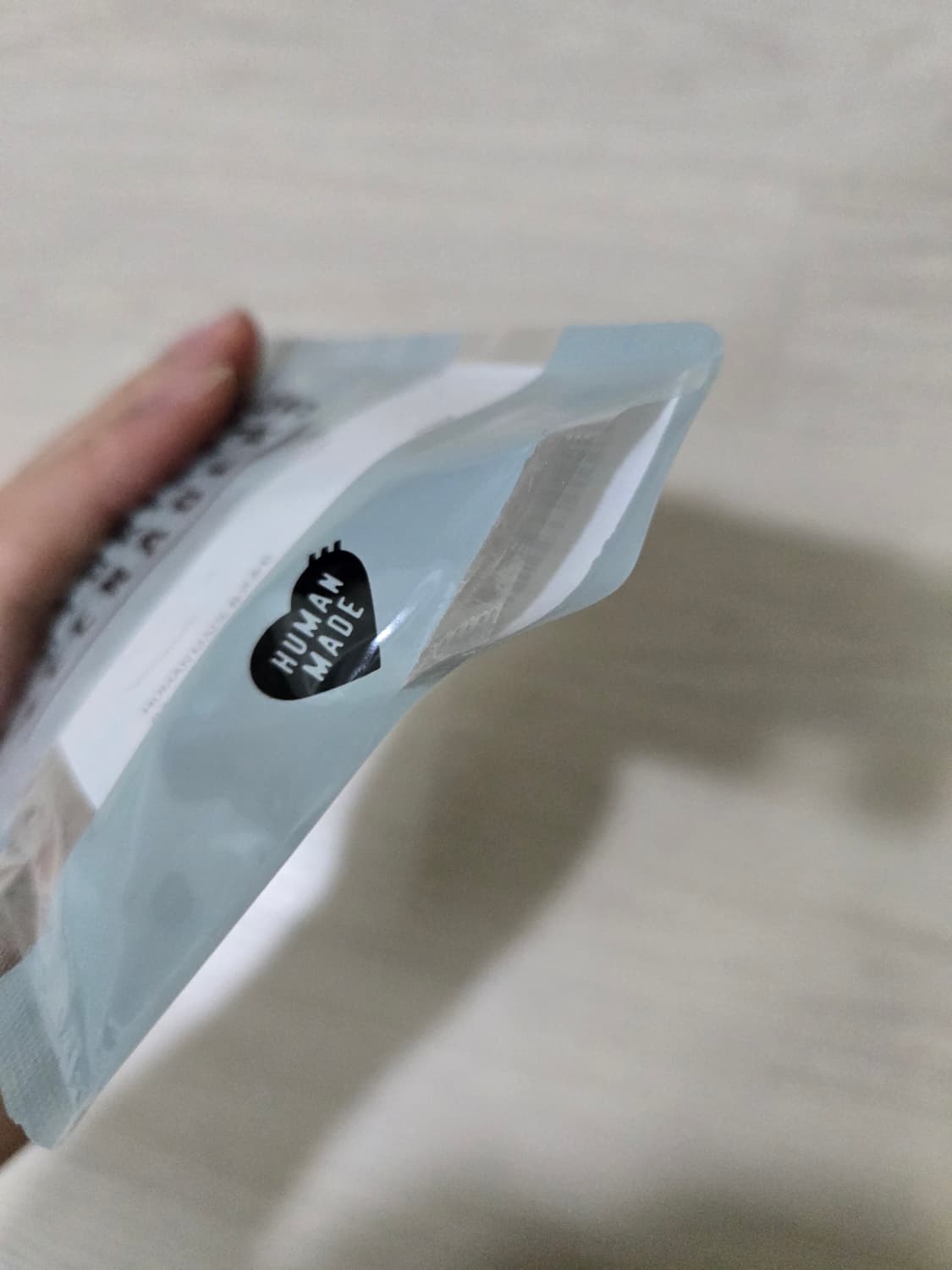 [판매]제이홉 X 휴먼 메이드 휴먼 호프 키 참(키링) 상품이미지3