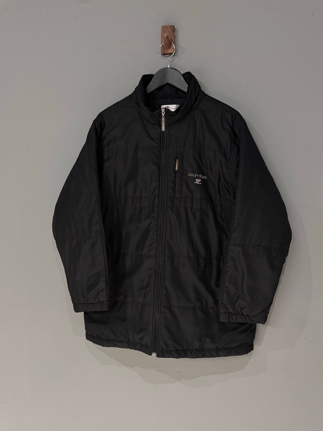 Courreges 꾸레쥬 블랙 푸퍼자켓 상품이미지1