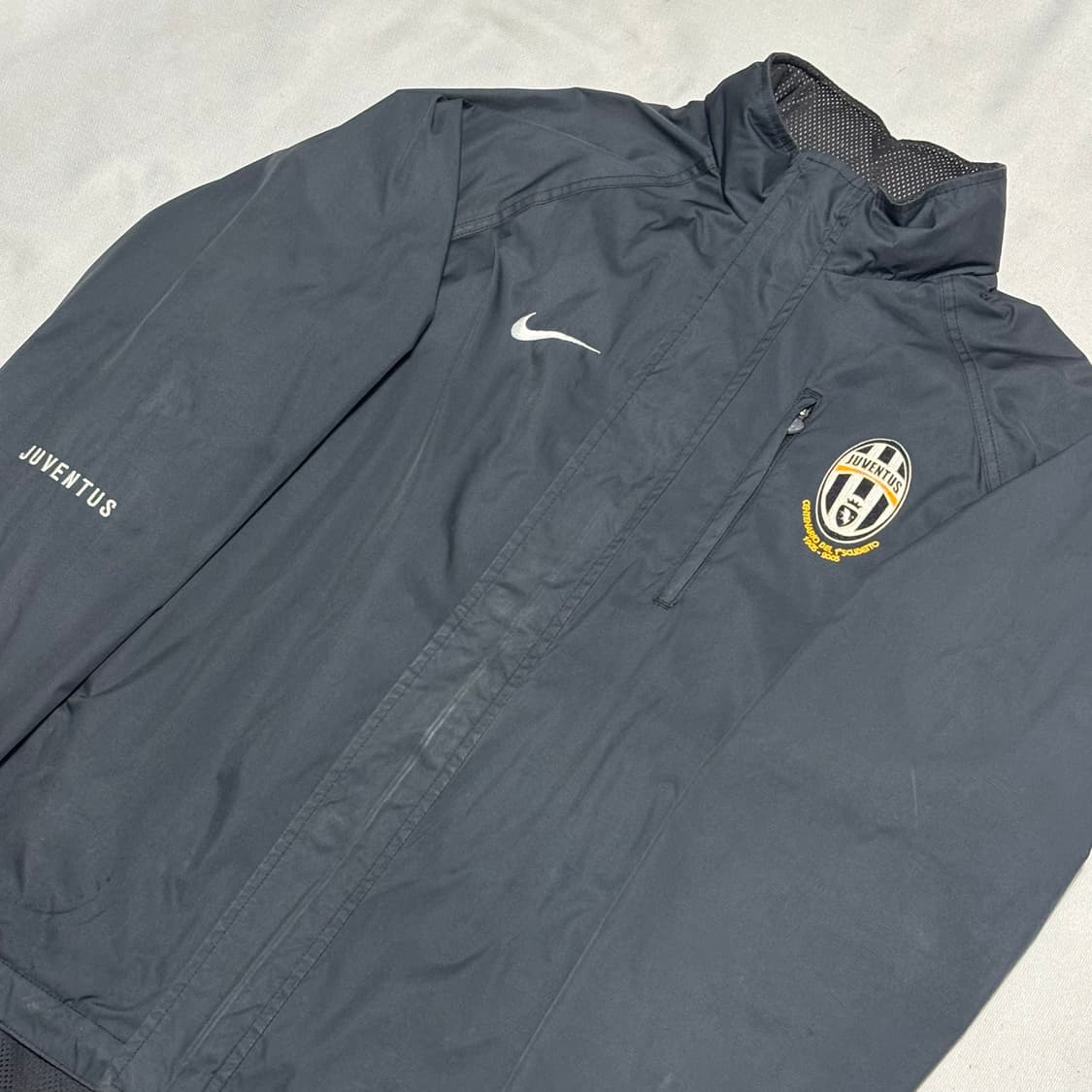 M 나이키 클리마핏 유벤투스 2005 스쿠데토 바람막이 상품이미지1
