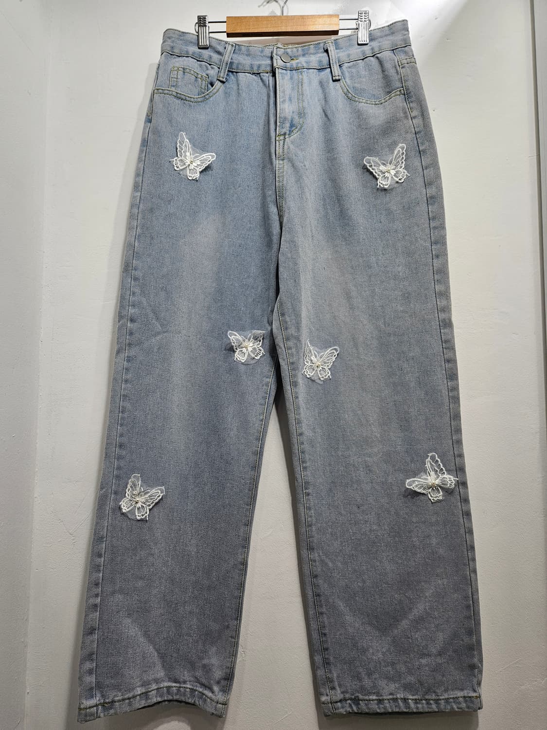 레이스 나비 디테일 연청 데님 [새상품] 상품이미지5