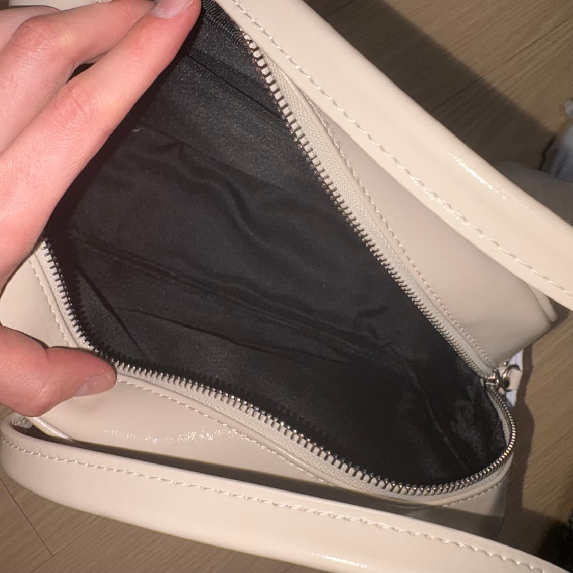 1회착용) 니히 nieeh 스퀘어백 상품이미지4