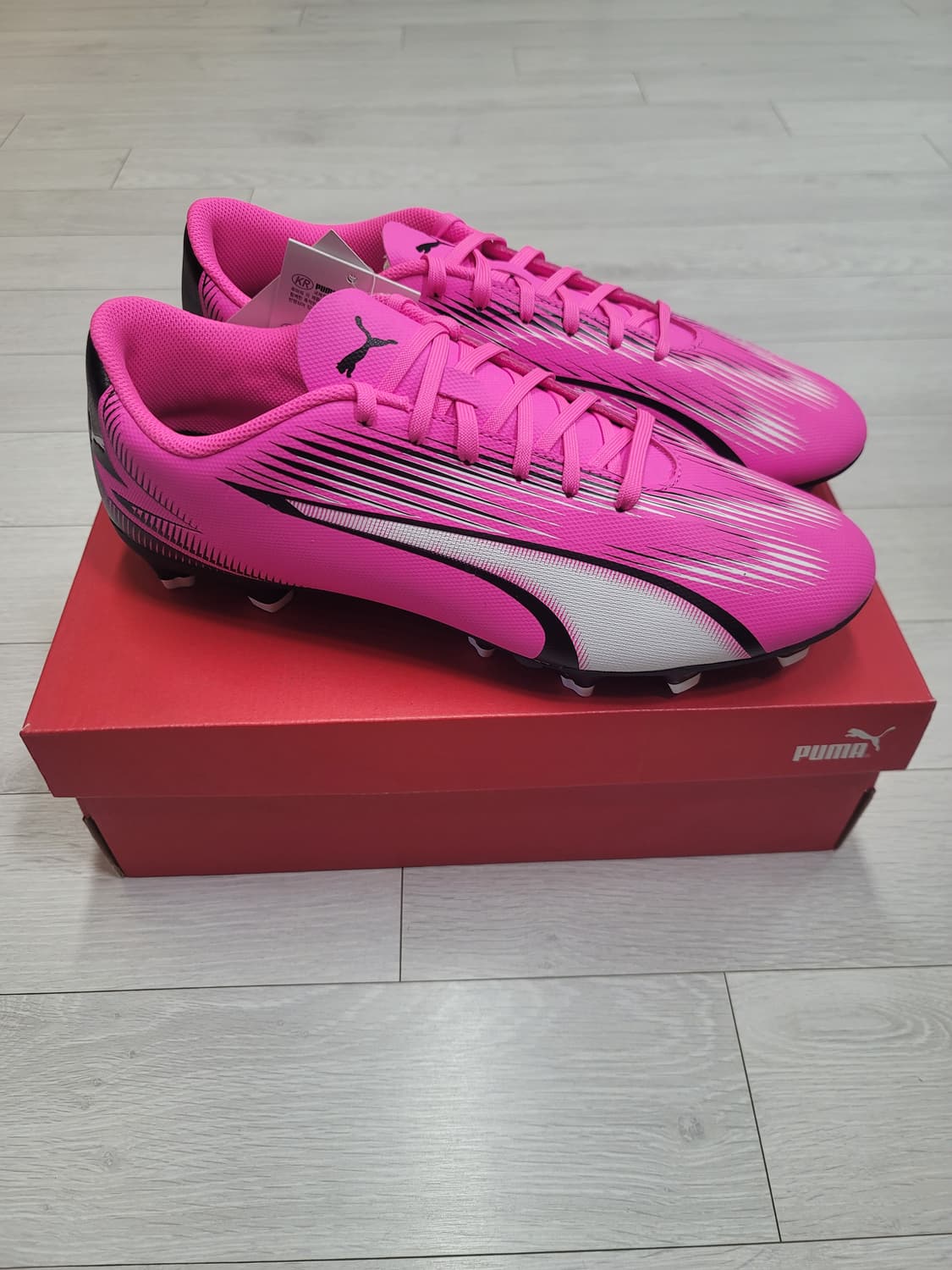 (285)푸마 축구화 울트라 플레이 FG/AG[대전 직거래도 가능] 상품이미지5