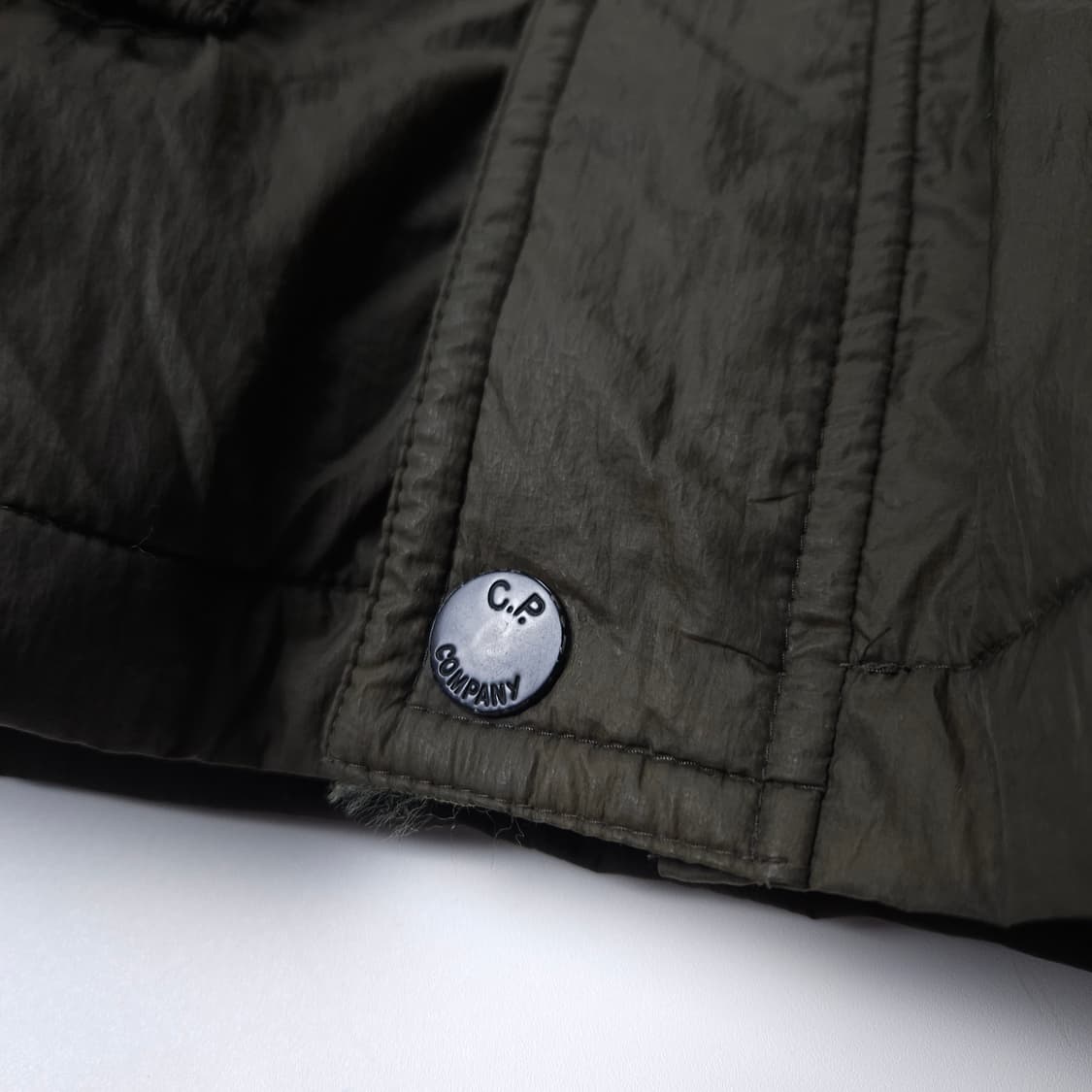 CP컴퍼니 가먼트 다잉 렌즈 와이어 후드 다운 파카(XL) 상품이미지4