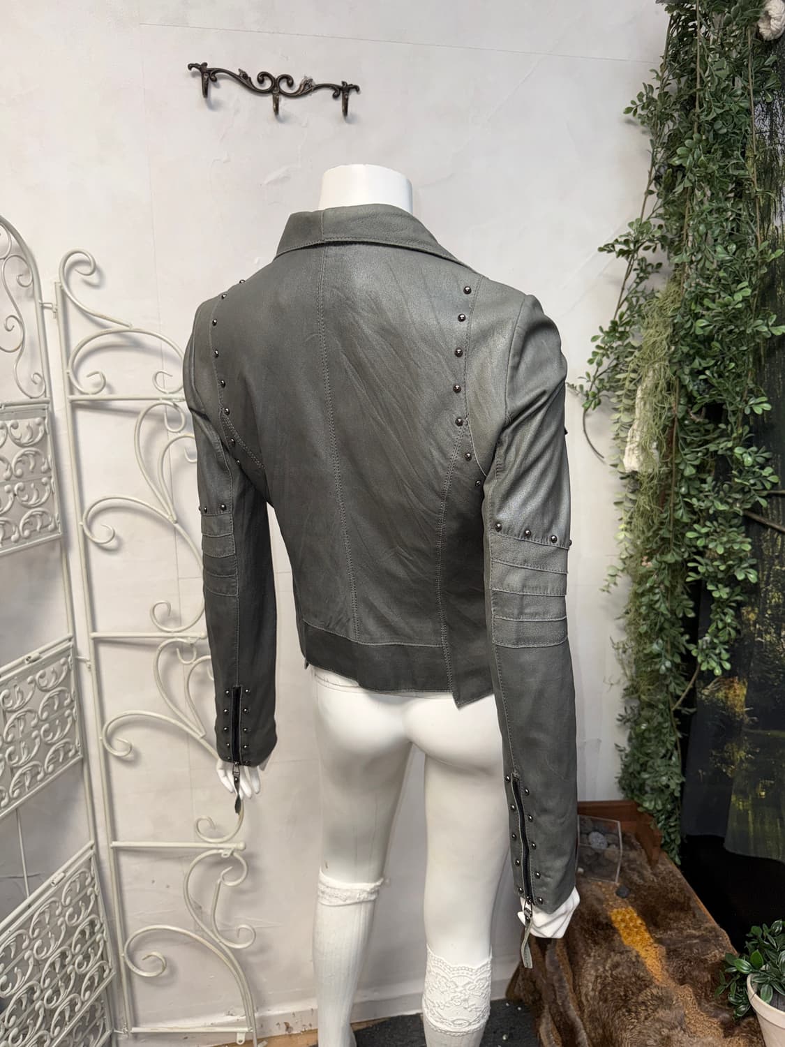 Demoo gray goat skin drape stud jacket 상품이미지7