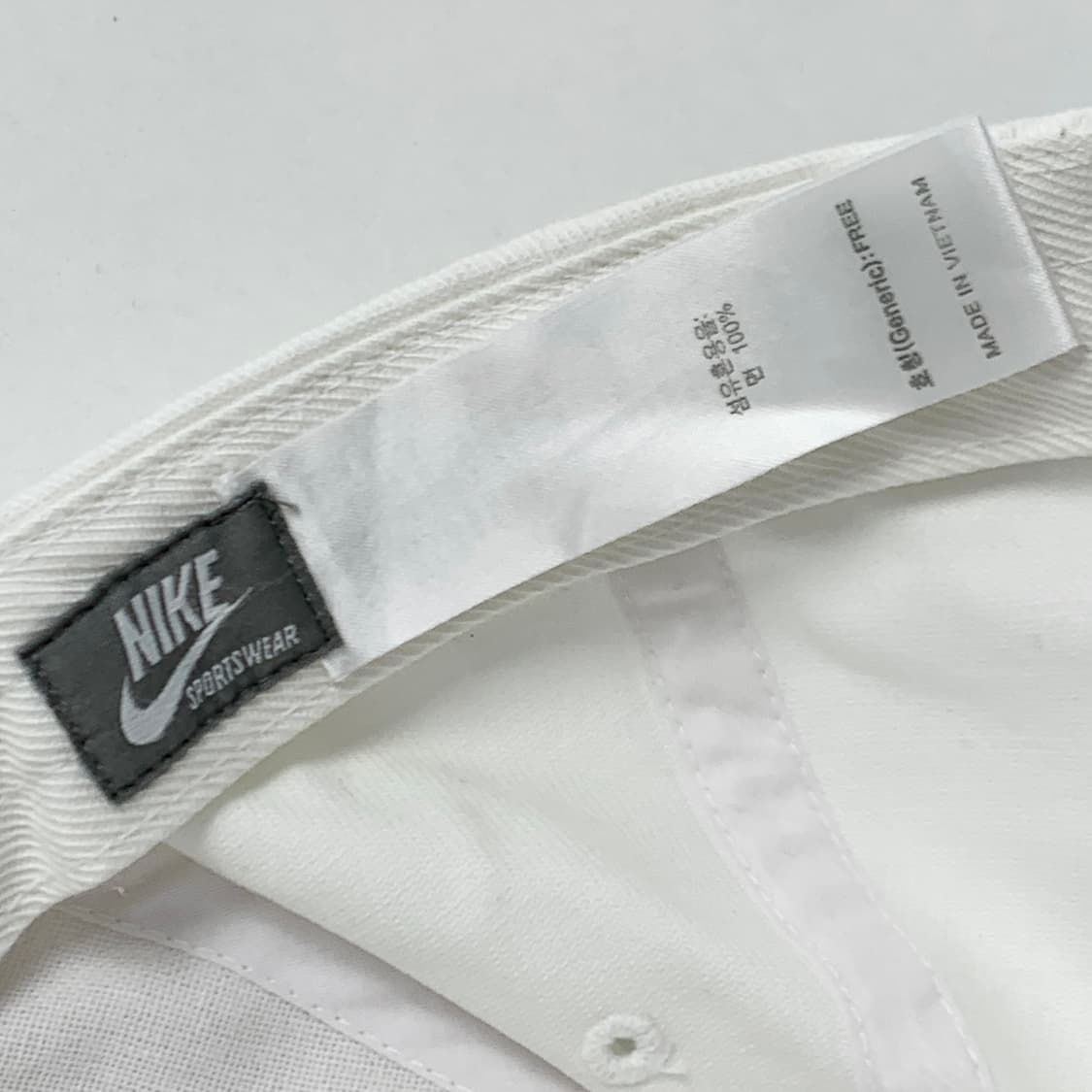 [OS/정품] 나이키 화이트 남여공용 볼캡모자
 상품이미지6