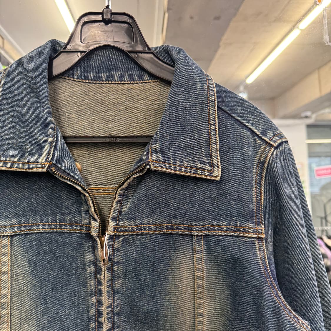 Vintage Mid-Blue Zip Denim Jacket 상품이미지3