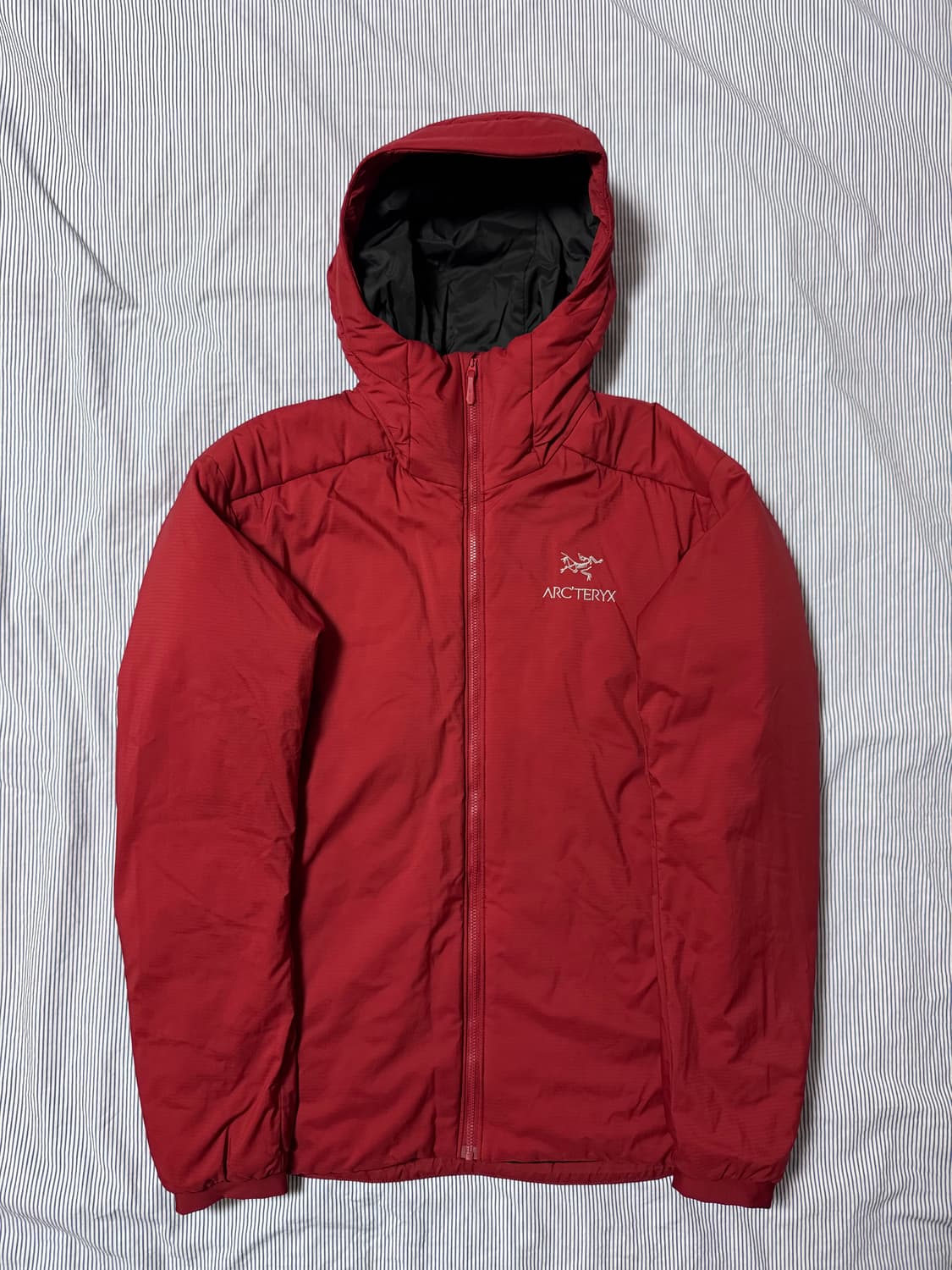 (SS급) 아크테릭스 아톰 AR 후디 보르도 M 상품이미지2