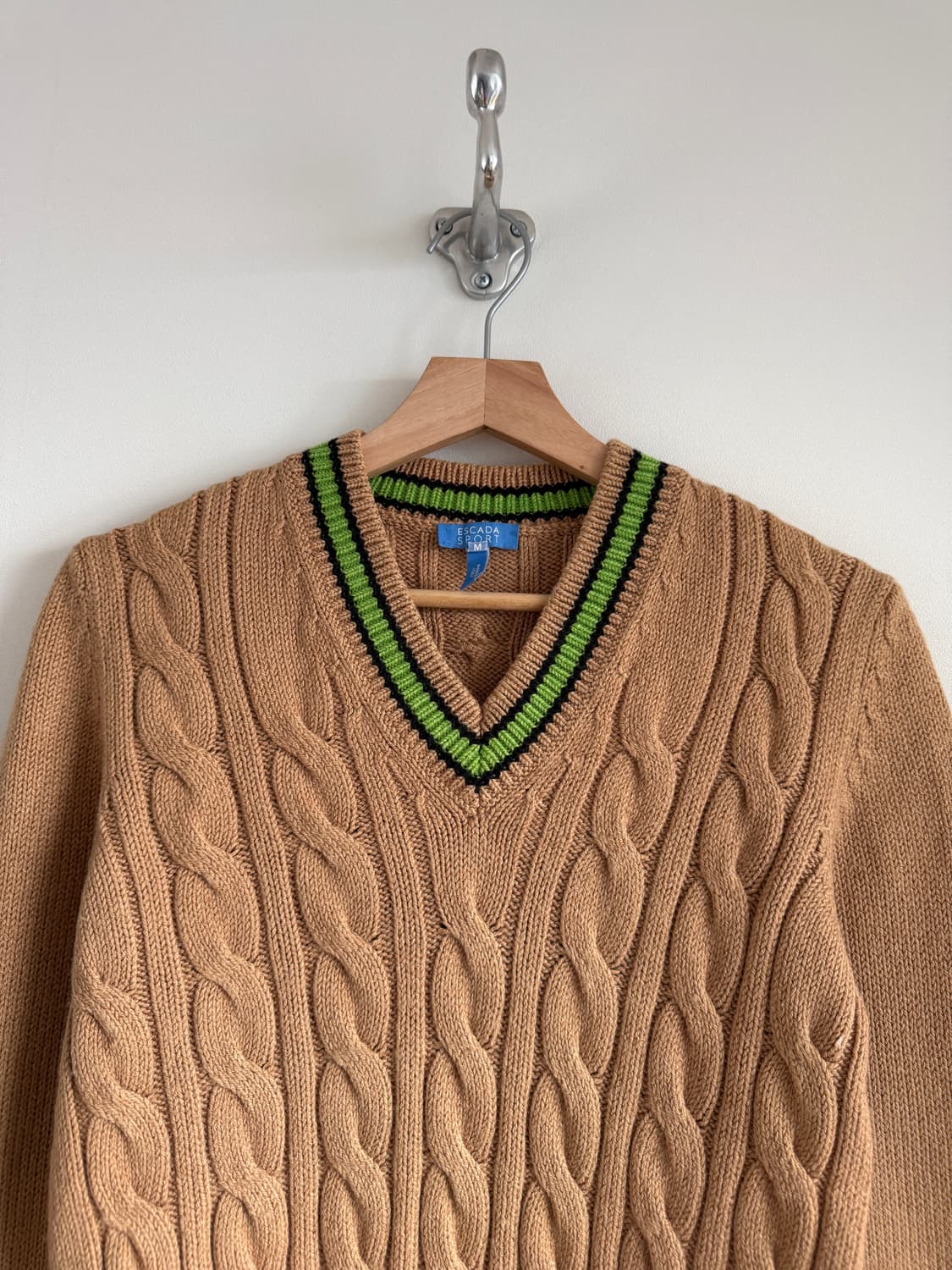 에스카다 스포츠(ESCADA SPORT) 브이넥 니트(ITALY) 상품이미지2