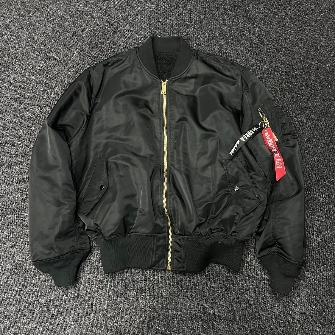 알파인더스트리 x 디네댓 콜라보 리버시블 ma-1  상품이미지1