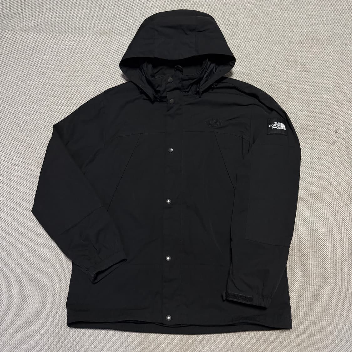 노스페이스 사이드로고 나일론 바람막이 상품이미지1