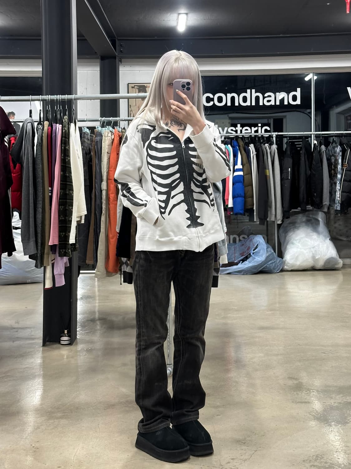  벤슨 레더 본 스켈레톤 화이트 후드 집업 상품이미지2