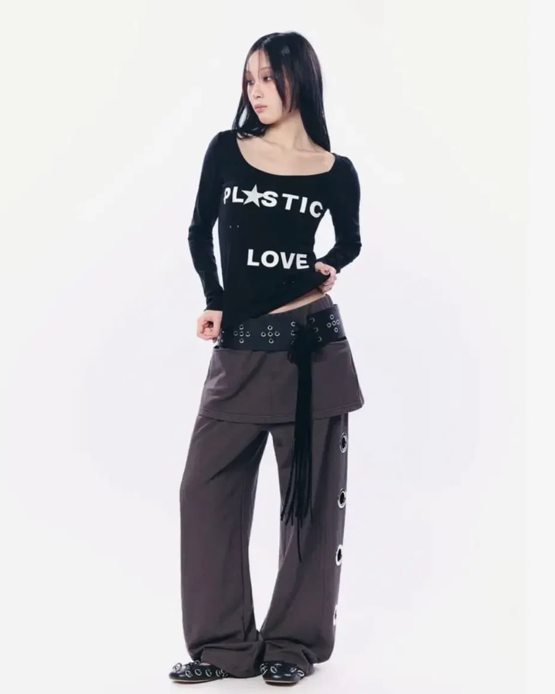 셋업이엑스이 LOVE U-NECK TOP / BLACK 상품이미지3